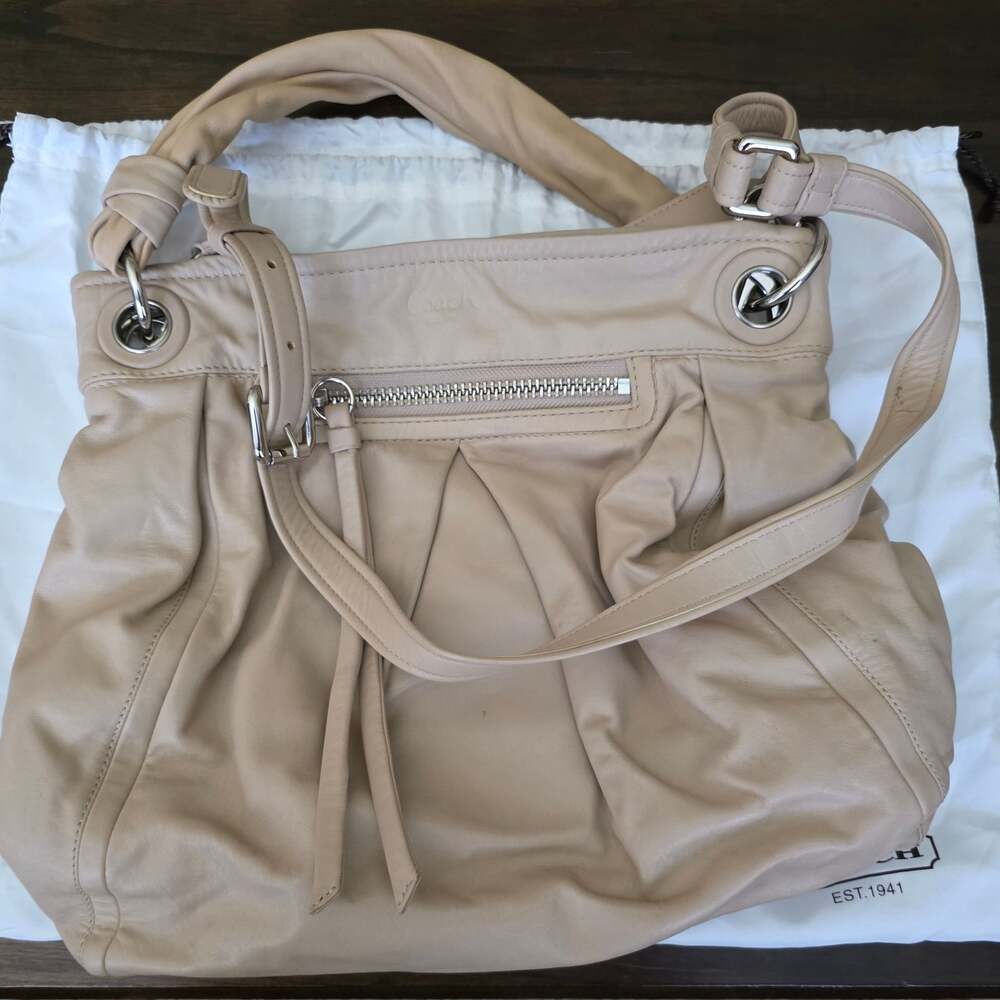 Coach Parker Leather Pleated Hobo Shoulder Bag Cream L0893-13411